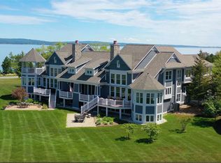 6349 Quarry View Dr, Petoskey, MI 49770