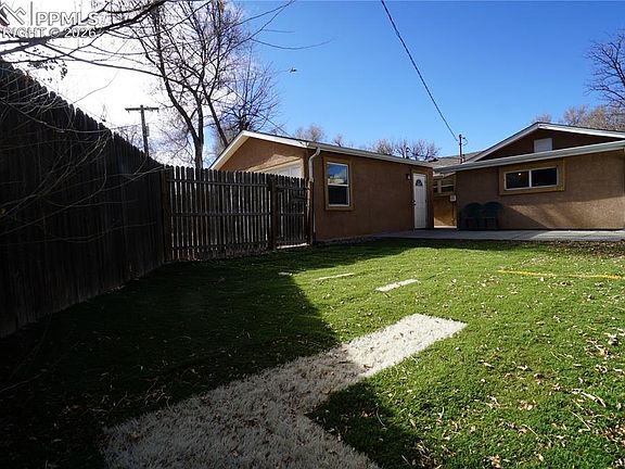 4th image of 1713 Arbor Way