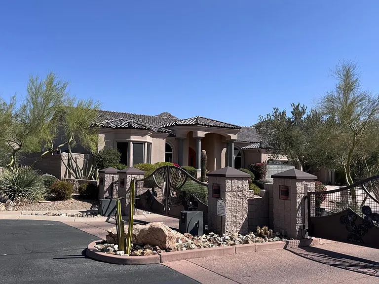12838 E Altadena Dr — Photo 36