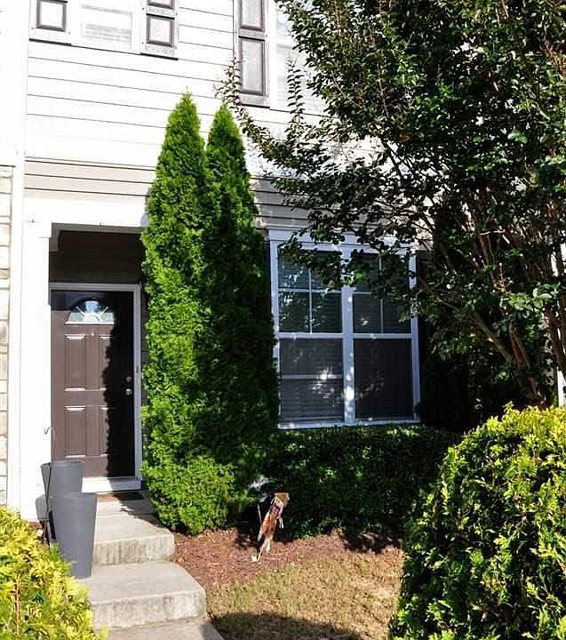2nd image of 2911 Parkersburg St