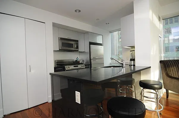 Rented by Harmonycity Corp. | media 34