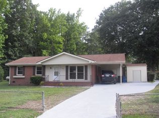 7140 Ryan St, Fayetteville, NC 28314
