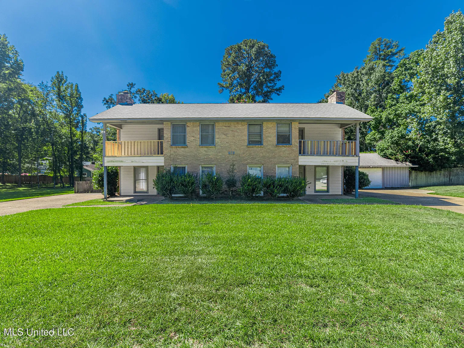3 bed, 2.0 bath, 1650 sqft, $1,700 — Photo 1