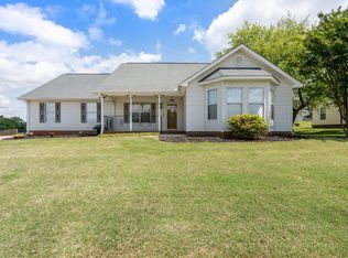 124 Cornelson Dr, Greer, SC 29651