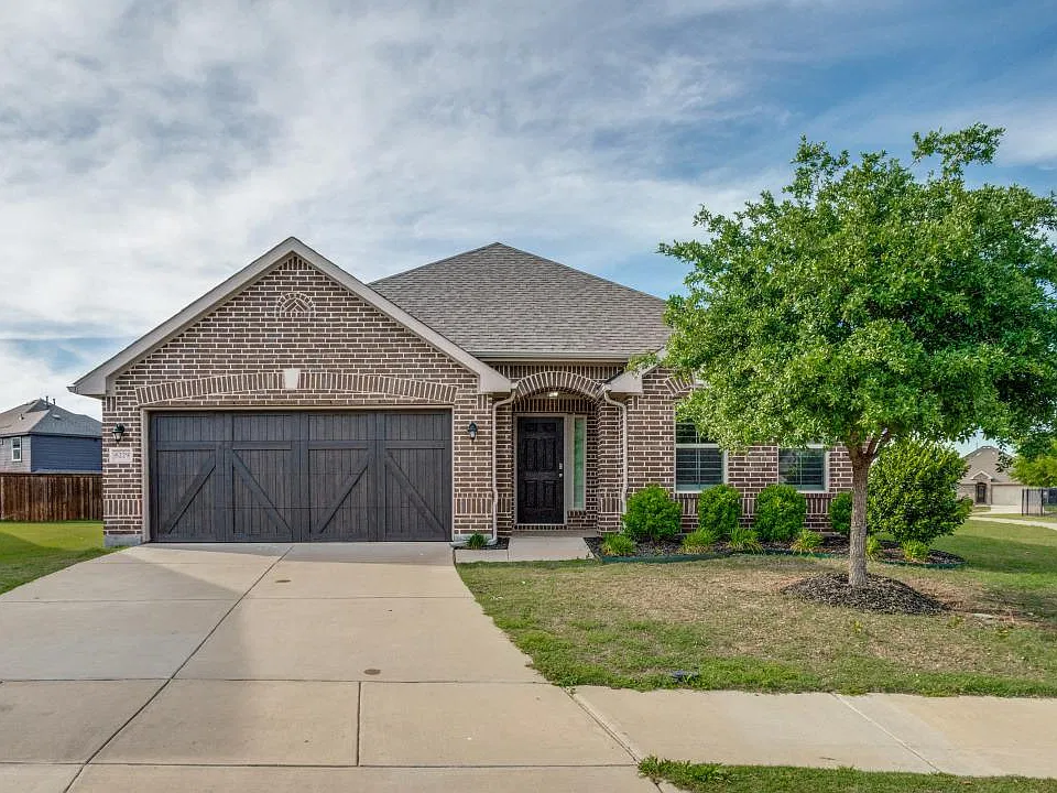 6229 Gloucester Dr