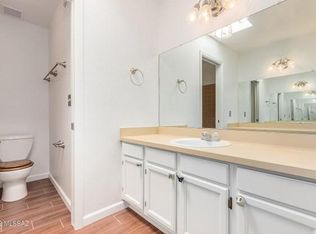 3984 N Roger Ln, Tucson, AZ 85719