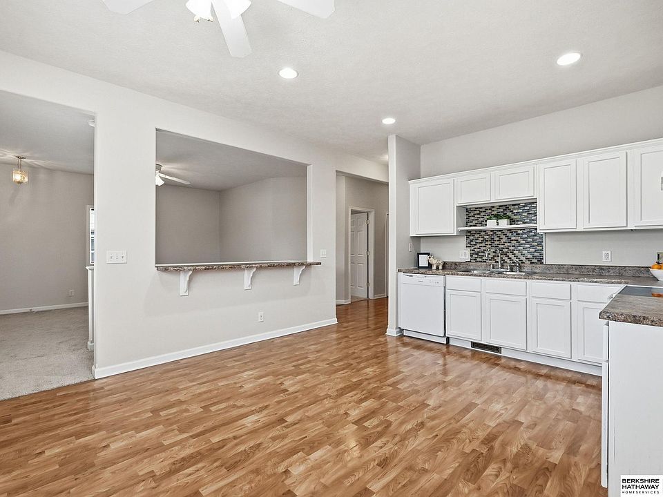 1st image of 3725 N 55th St