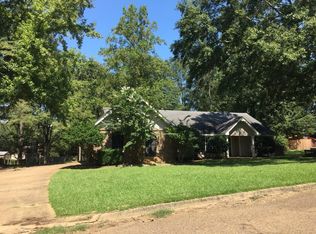5124 Brookleigh Dr, Jackson, MS 39272