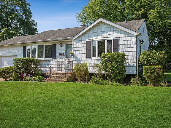 2nd image of 46 Neptune Ave