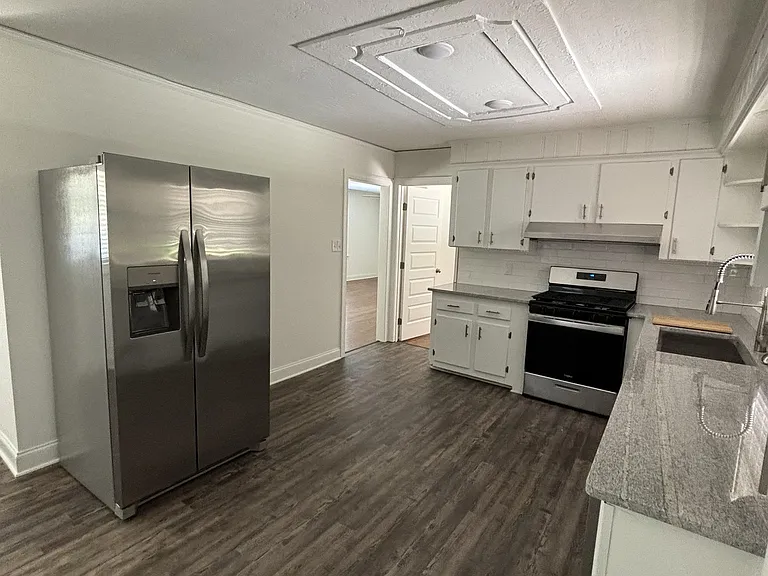 1613 Pendleton Rd — Photo 12