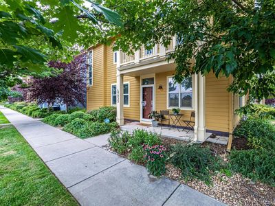 9833 E 26th Avenue, Denver, CO, 80238