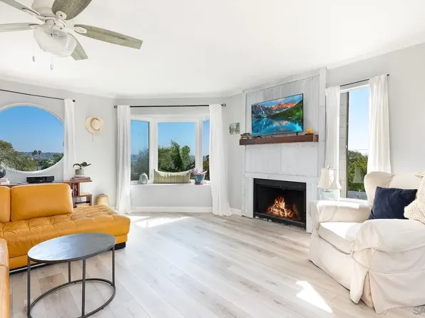 4024 Sequoia St, San Diego, CA 92109