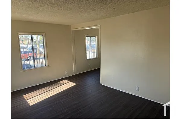 Building Photo - 6714 West Blvd #1