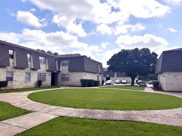 255 Turner Ave #209