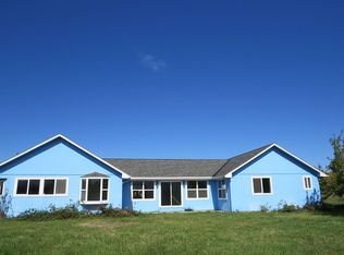 42 Meyer Andrew Ln, Sequim, WA 98382