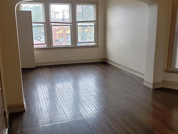 2nd image of 4347 W North Ave #2F