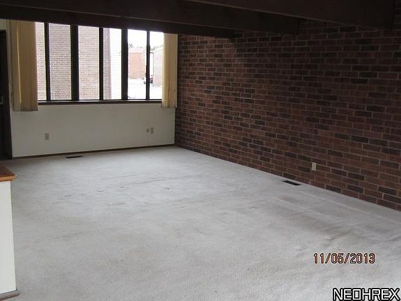 3rd image of 2135 Penguin Ave