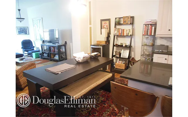Rented by Douglas Elliman | media 24