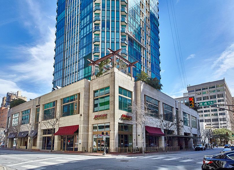 1st image of 500 Throckmorton St APT 805