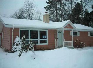 357 Adams St, Gwinn, MI 49841