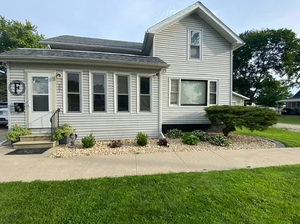 607 5th St, Mendota, IL 61342