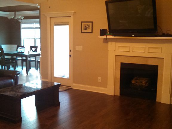 Laminate hardwood floors