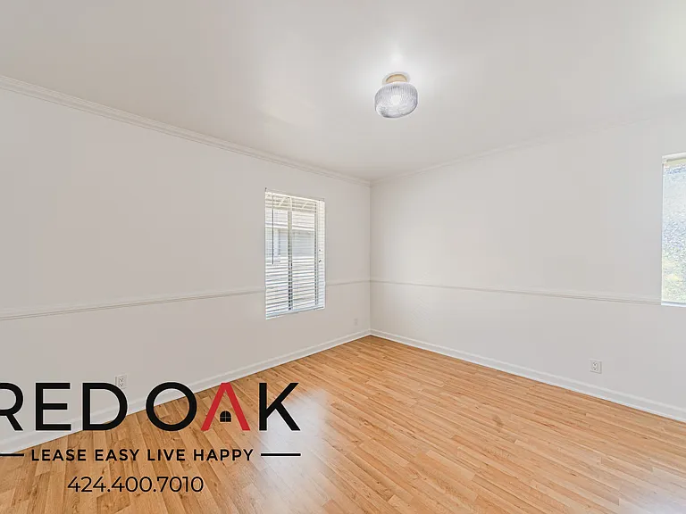 283 S Hudson Ave #19 — Photo 17
