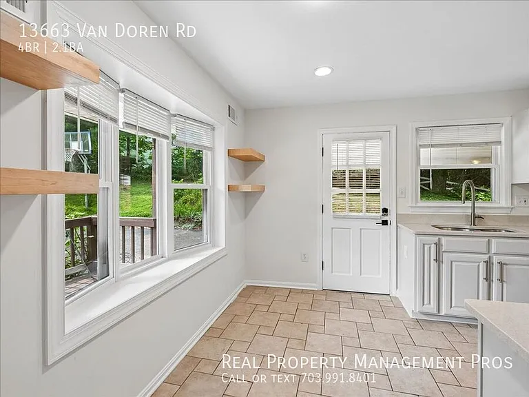13663 Van Doren Rd — Photo 17