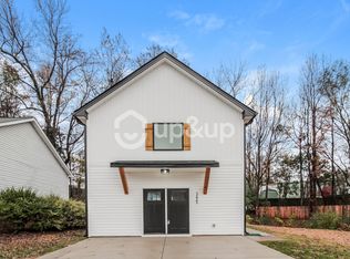 3423 New Hampshire Dr, Charlotte, NC 28227