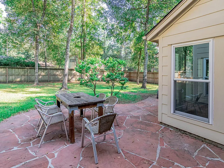 10 Coralvine Ct — Photo 31
