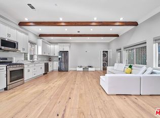 1002 S Windsor Blvd, Los Angeles, CA 90019