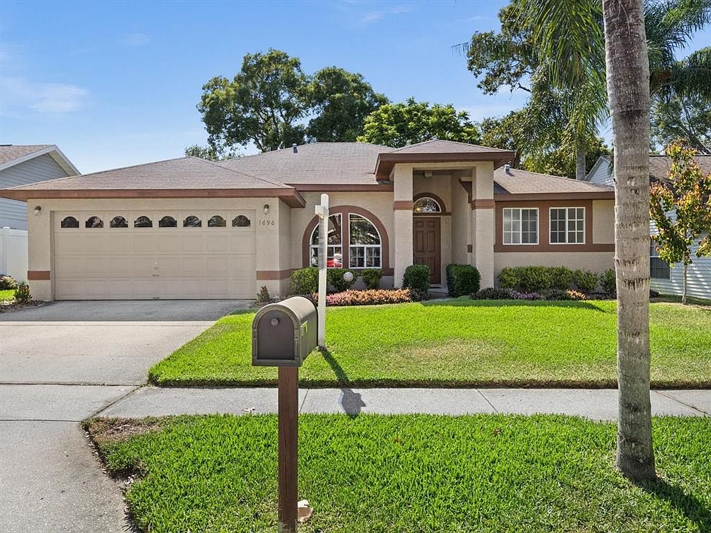 1696 Silverwood St, Tarpon Springs, FL 34689 Zillow