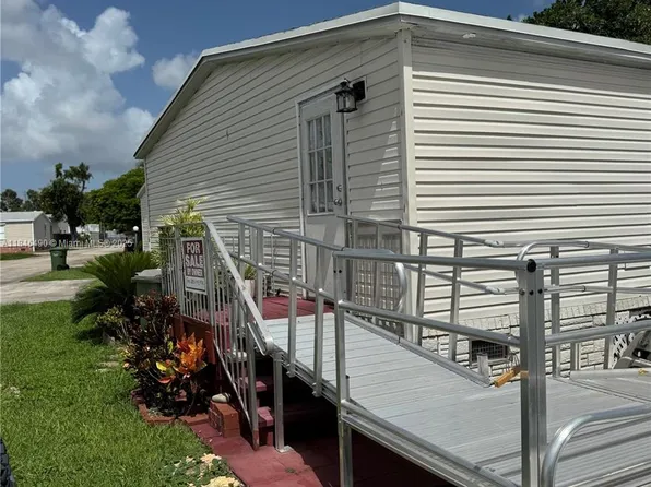 220 NE 12th Ave Lot 158, Homestead, FL 33030