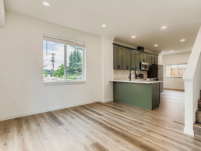 4465 SE 28th Pl — Photo 14