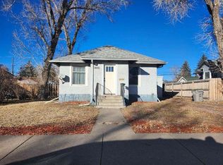 915 E Harney St, Laramie, WY 82072