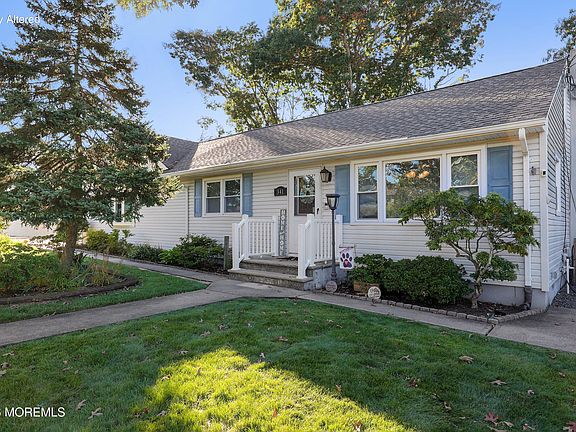 2nd image of 341 Jefferson Court