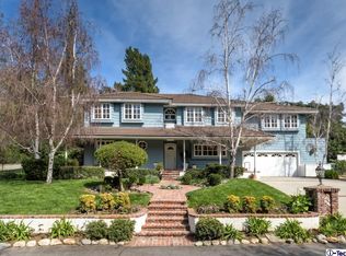 1969 Lamp Post Ln, La Canada Flintridge, CA 91011