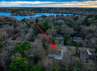 42 Bayberry Dr, Mashpee, MA 02649