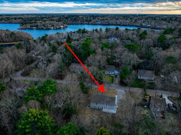 42 Bayberry Drive, Mashpee, MA 02649