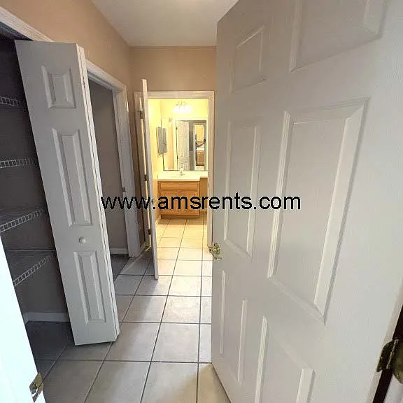 9429 Myrtle Creek Ln #402 — Photo 10