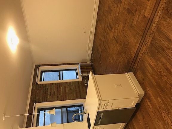 3rd image of 2440 38th St APT 1A
