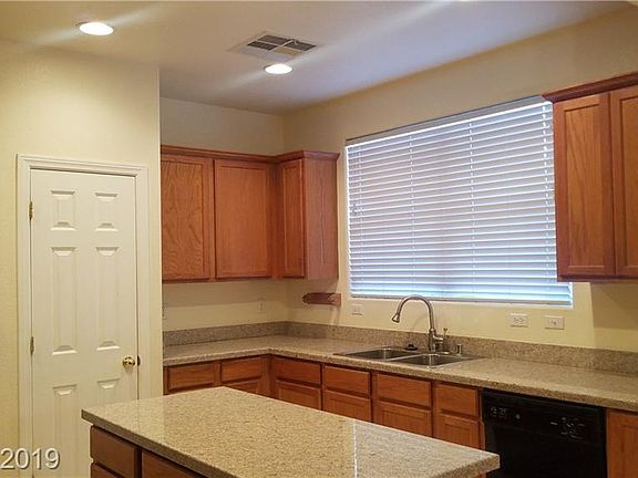 4th image of 8807 Ashley Park Ave