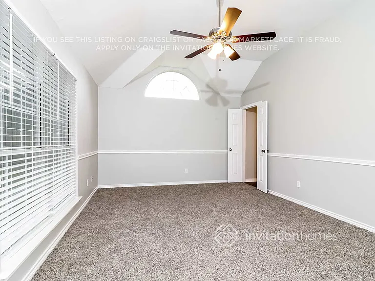 1617 Churchill Ln — Photo 11