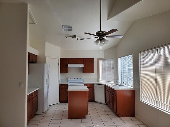 4th image of 7441 E Nopal Ave