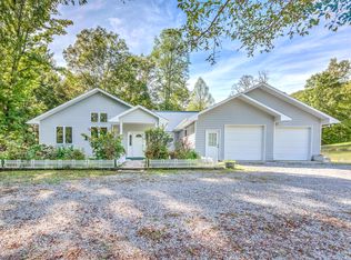 226 Foust Hollow Rd, Heiskell, TN 37754