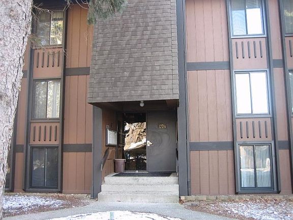 2nd image of 1724 S Grove St