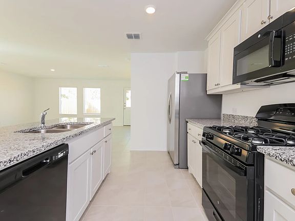 2nd image of 1418 Cherrybark Dr