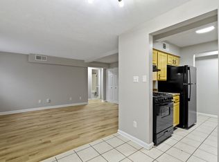 The Pines at SoBro, Indianapolis, IN 46205