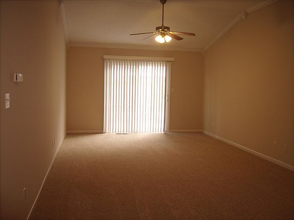 2nd image of 104 S 18th St