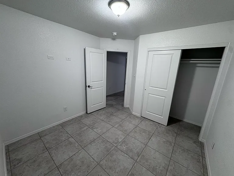 guest bedroom 1